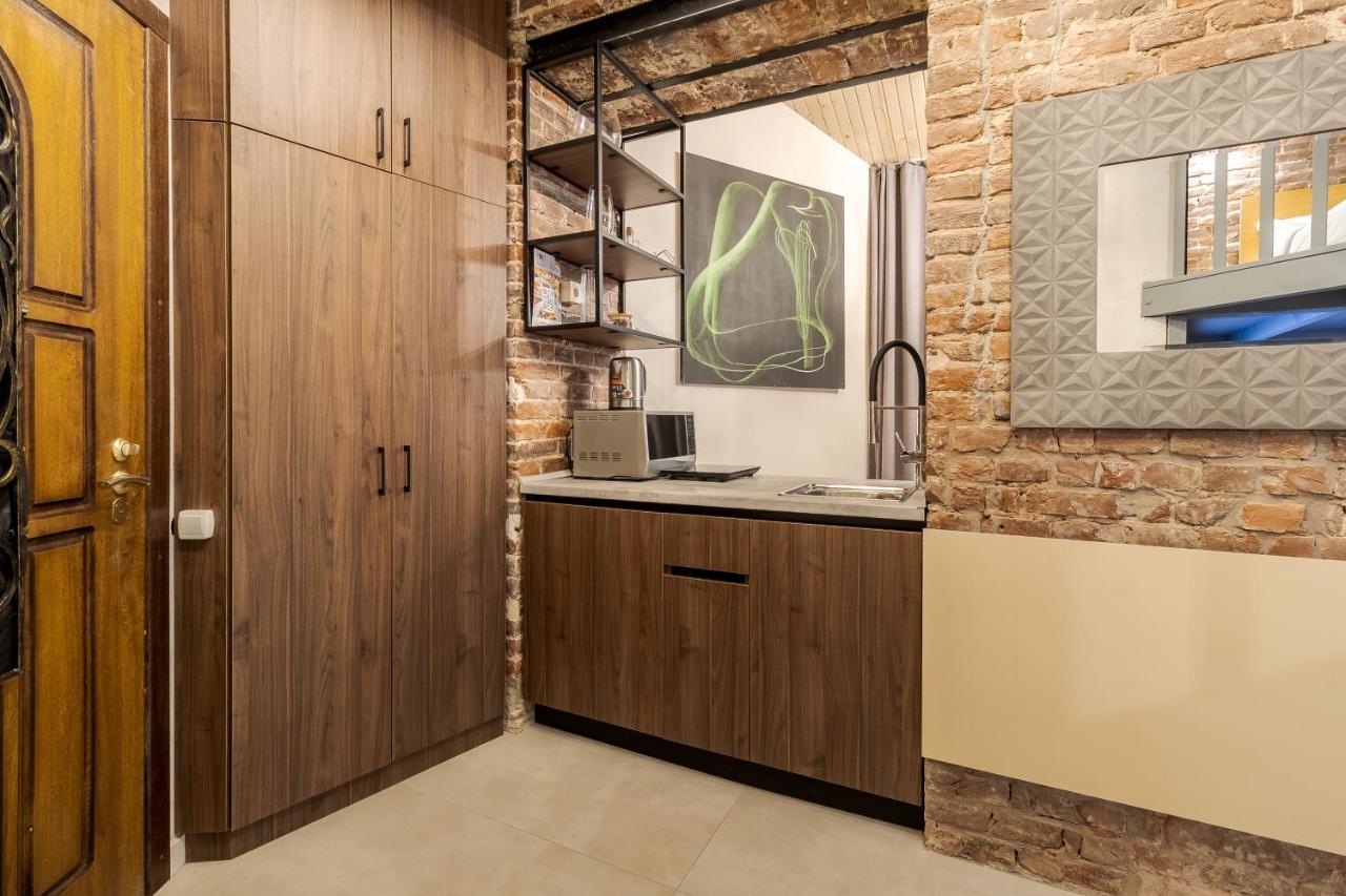 Lesi Apartment With Terrace Λβιβ Εξωτερικό φωτογραφία