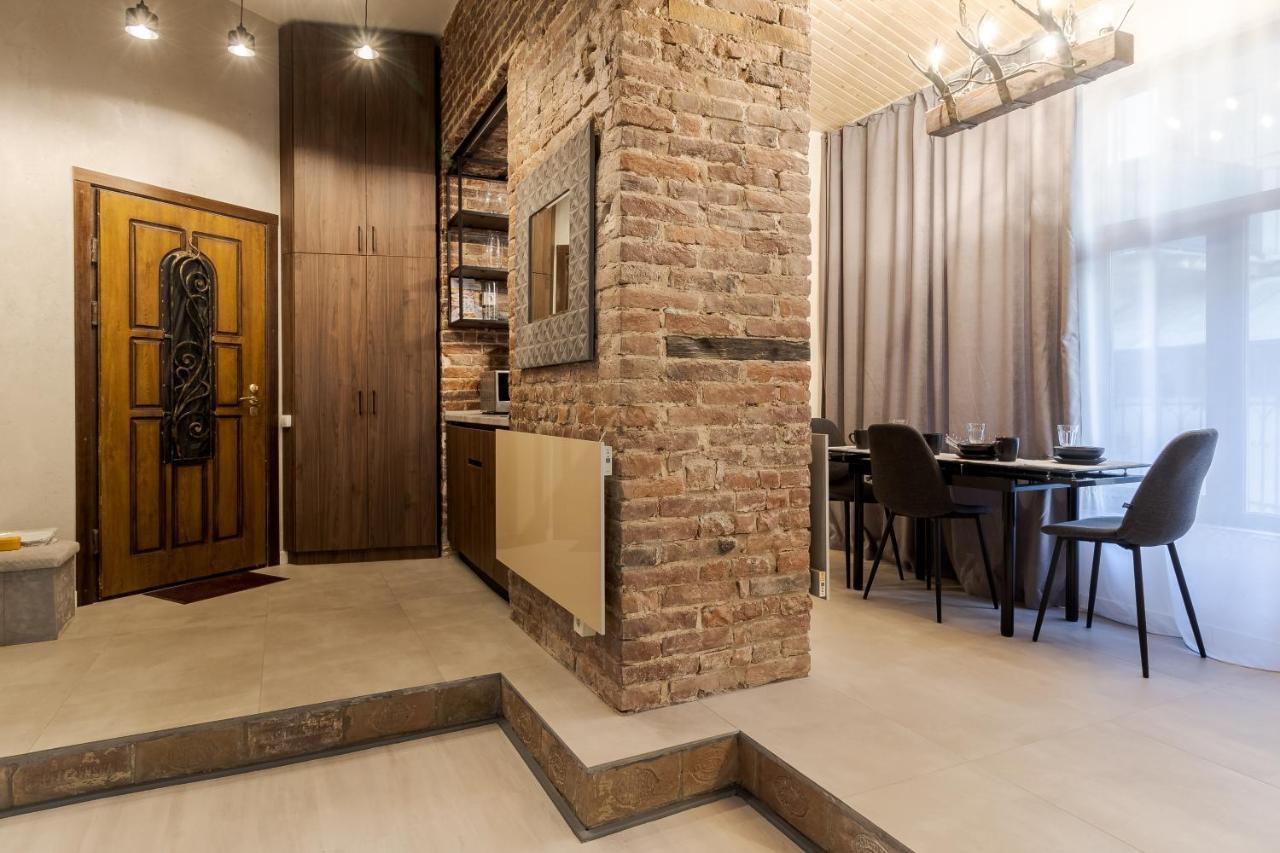 Lesi Apartment With Terrace Λβιβ Εξωτερικό φωτογραφία